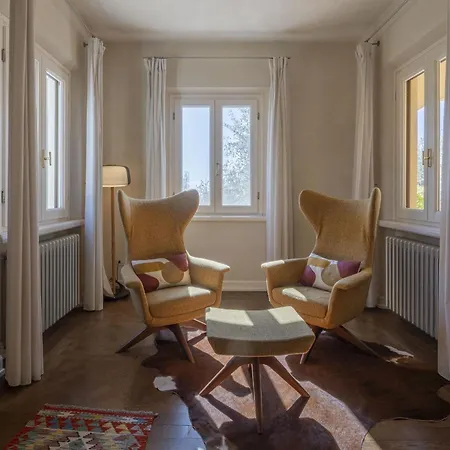 Poggio Scalette Design, Ac, Wifi, Valdinievole Villa *